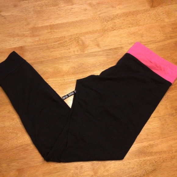PINK Victoria's Secret Pants - 🎀 Pink VICTORIAS SECRET Black Legging Pink PANT M
